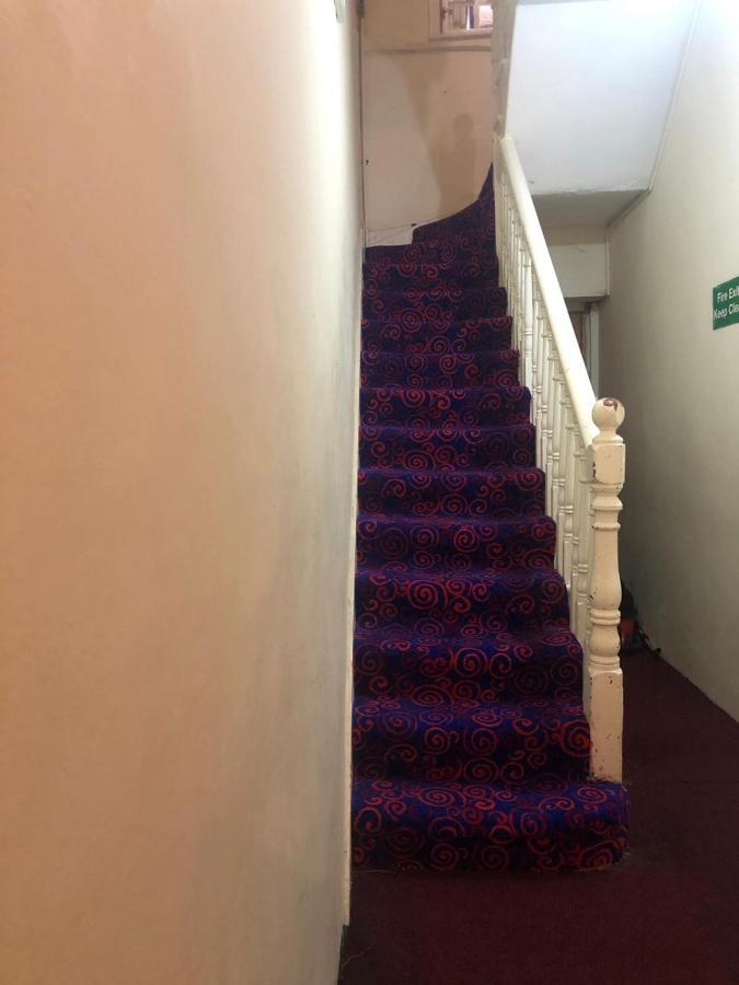 Oyo 94 Bricklane Studio Flats Hotel London Exterior photo